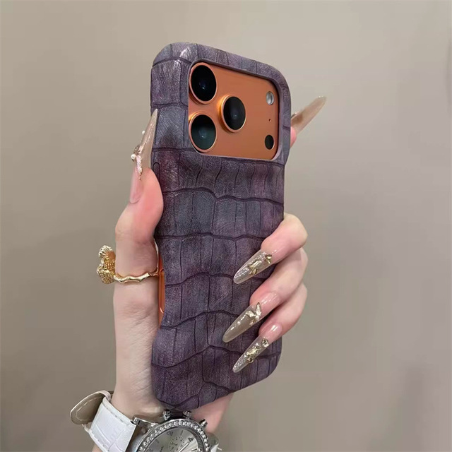 Retro Crocodile Skin PU Leather Case for iPhone 17 16 15 14 Pro Max Luxury Business Shockproof Bright Candy Hard Armor Cover