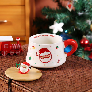 Hot Selling Christmas Ceramic <b>Coffee</b> <b>Mug</b> with Bamboo Lid and Spoon Christmas <b>Mug</b> Gift <b>Set</b> - Product Image 4