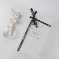 Diffuseur de parfum d'ambiance en céramique avec logo personnalisé, bouteille en verre 100 ml, fleurs en porcelaine, huile essentielle parfumée pour la maison