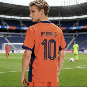 חולצת כדורגל מועדון בהתאמה אישית 100% פוליאסטר שרוולים קצרים לוגו קדמי שירות OEM לגברים הולנד בית # ג'רזי 10 - Product Image 4