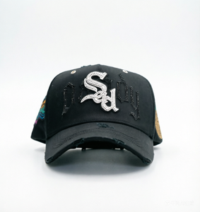 <span class=keywords><strong>Gorra</strong></span> de béisbol de gamuza de diseñador de alta calidad con ala ancha, bordado de diamantes de imitación y detalles en oro 24k, modelo El Hat - Product Image 1
