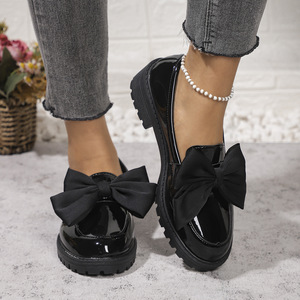 Large Size British Style Slip-on Low Top Shoes Winter Fashion Bows Thick Sole Small Leather Shoes for Women 43 - Product Image 3