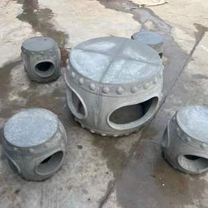 แบบหล่อคอนกรีตสำเร็จรูปสำหรับงานก่อสร้างเสาพลาสติกตกแต่ง โครงสร้างคอนกรีตสำหรับงานหล่อชิ้นส่วนอาคาร-โต๊ะเก้าอี้ - Product Image 1