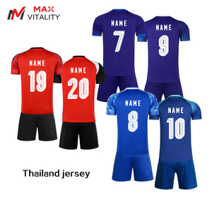 Completo da <span class=keywords><strong>Calcio</strong></span> Personalizzato Traspirante ad Asciugatura Rapida con Stampa a Trasferimento Termico Maglia e <span class=keywords><strong>Pantaloncini</strong></span> <span class=keywords><strong>Neri</strong></span> - Product Image 1