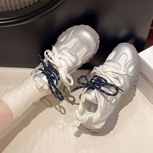 Chaussures d'entraînement allemandes respirantes pour femmes, nouvelle collection printemps-été 2025, blanches, polyvalentes, pour étudiantes, à semelle souple, décontractées Sp26 - Product Image 2