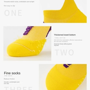 Calcetines Deportivos Personalizados al por Mayor para las Cuatro Estaciones, con Base Acolchada, para Ocio, Deportes al Aire Libre, Correr, Fútbol, Baloncesto - Product Image 2