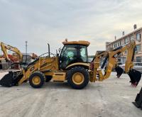 Nuovi Modelli di Terna ad Alte Prestazioni: Terne Gommata Usate Caterpillar Cat 420F e 420E (4x4)