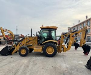 Excellente chargeuse-pelleteuse d'occasion CAT 420F d'origine américaine – Caterpillar 420F d'occasion - Product Image 1