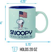 Tasse en céramique Silver Buffalo Peanuts First Beagle on the Moon avec Snoopy 20 onces