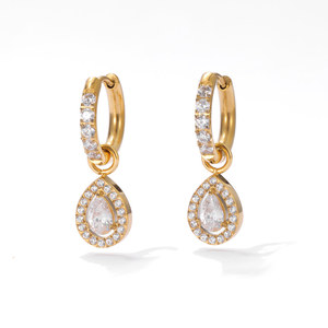 Boucles d'oreilles en zircon poire pour femme, plaqué or et argent, style Huggie Halo, pavé, élégantes, scintillantes, bijoux fins, cadeau pour elle, style quotidien - Product Image 5