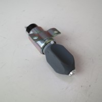 Pièces détachées pour moteur diesel très demandées 3864274 C3864274 1751-24E7U1B1S Solénoïde d'arrêt de pompe à carburant 24V pour moteur 6BT5.9