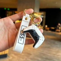 Porte-clés de jeu vidéo en PVC de dessin animé, petit cadeau exquis, pendentif de sac pour couple, porte-clés de voiture
