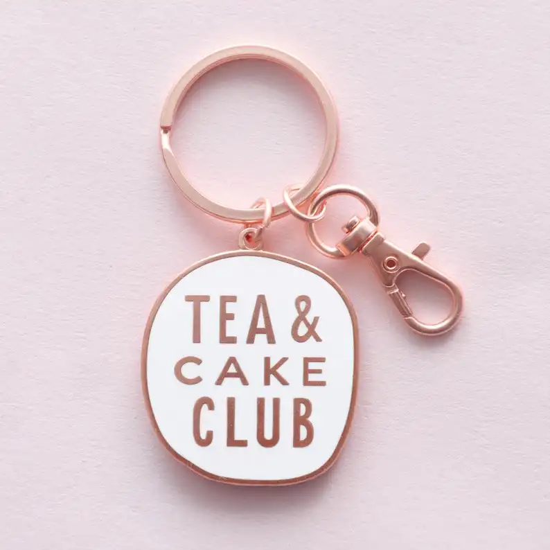 Sevimli çay ve kek kulübü çin üreticileri çinko alaşım demir metal anahtar zincirleri gül altın kaplama cüzdan anahtarlık kadınlar için