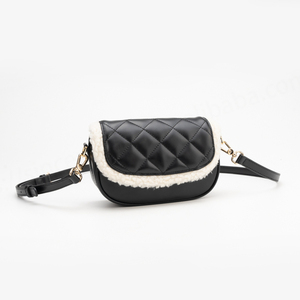 Sac à main pour femme 2024, grande capacité, fermeture éclair, bandoulière simple, doublure en polyester, mode CN;GUA Model - Product Image 2