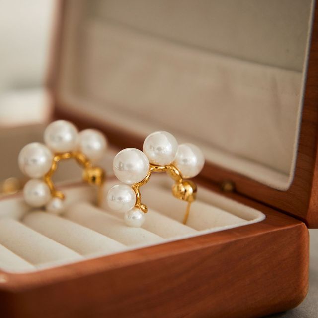 Gold Plated Pearl Cluster Clip on Skin Safe Earring French C Shape Non Pierced Hoop Earrings for Daily Casual Occasions