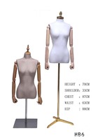Bekleidungsgeschäft Schaufensterpuppen: Halbkörper-FRP-Brautmannequins im koreanischen Stil für Schaufenster und Ladengeschäfte