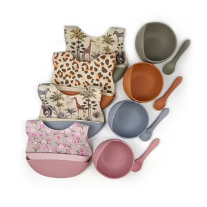 Juego de Platos y Cucharas de Silicona para Bebés, Directo de Fábrica, Kit de Aprendizaje para la Hora de Comer, Kit de Comedor Colorido para Niños Pequeños - Product Image 1