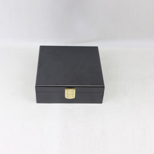 Boîte d'emballage pour capsules Nespresso en bois noir - Product Image 2