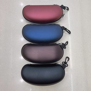 מותאם אישית סיטונאי מותאם אישית לוגו שחור חום רוכסן Eyewear תיבת שקיות אריזה עבור משקפי שמש - Product Image 1