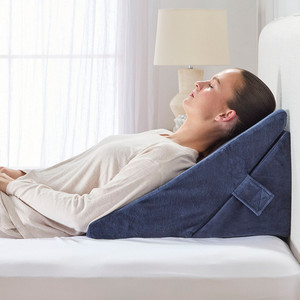 Cuscino a cuneo regolabile in memory foam di lusso in velluto solido, supporto per la schiena e la testa, ecologico, certificato OEKO-TEX, consegna rapida - Product Image 3
