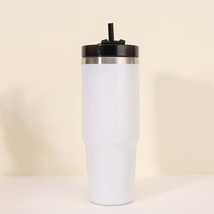 Mug isotherme en acier inoxydable de 20 oz, isolé sous vide, avec paille, pour voiture, conduite quotidienne et activités de plein air - Product Image 4