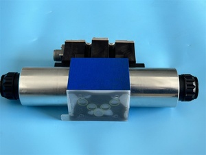Original R900949757 4WRAE10W1-60-2X/G24N9K31/F1V วาล์วควบคุมทิศทางไฮดรอลิกแบบสัดส่วน NG10 มีสินค้าในสต็อก - Product Image 5