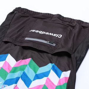 Approvisionnement en gros de T-shirts d'entraînement personnalisés pour vélo de loisirs, avec plusieurs options de tissu, logo de marque personnalisé et protection UV UPF50, uniforme d'équipe pour cyclistes - Product Image 5
