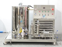 Machine de filtration automatique de parfum pour la production de parfums corporels et de sprays d'ambiance