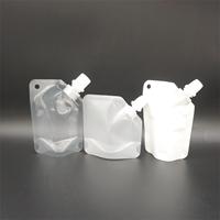 100ml 120ml 150ml Pochettes à bec verseur pour boisson Pochettes à bec verseur pour jus de fruits avec buse