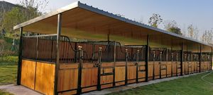 Abri pour chevaux préfabriqué robuste étanche à l'eau pour les courses de chevaux et l'utilisation à la ferme - Product Image 5