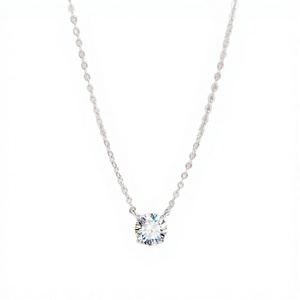 Collier pendentif en moissanite plaqué argent en forme de fleur 1-3 carats, luxe léger avancé, décontracté, romantique, élégant pour femme - Product Image 4