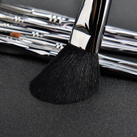 Ensemble de pinceaux de maquillage YDINI Factory Direct, 11 pièces, poils synthétiques, virole en aluminium, manche en plastique, finition argent brillant, échantillon gratuit