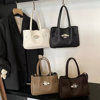 Sac fourre-tout classique en cuir PU durable pour femme OEM ODM - Fermeture magnétique, grande capacité, forme structurée, poignée supérieure, usage quotidien