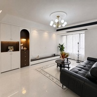 Meuble TV mural sur mesure avec niche d'exposition cintrée, console TV flottante, meuble TV intégré, meuble multimédia blanc pour salon avec étagère