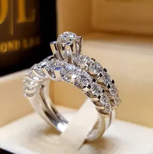 Women Fashion Cubic Zirconia Geometric Round Ring Luxury Alloy Engagement Ring Couple Jewelry/