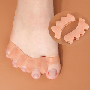 <span class=keywords><strong>Toe</strong></span> chồng chéo <span class=keywords><strong>Toe</strong></span> Splitter Foot carder Gel thoải mái tách bốn lỗ năm lỗ Pad Clip bảo vệ ngón tay cái hallux valgus Corrector - Product Image 4