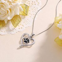 Huitan ours chien griffe noir amoureux coeur forme pendentif collier pour femme argent revêtement boîte chaîne mignon pendentif colliers filles