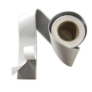 Vente directe d'usine de ruban butyle en tissu non tissé pour les tuiles en acier de couleur de toit pour prévenir les fuites d'eau et réparer les dommages. - Product Image 4