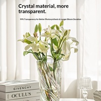 Vase en verre Alice de style européen, luxe léger, avec motif torsadé en cristal, design moderne et simple pour les occasions de mariage