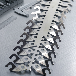 Huile de coupe et d'estampage industrielle Jaeger S-807, formule raffinée, désulfurisée, solvant, additif haute pression, quatre composants - Product Image 3