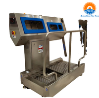 Station d'hygiène automatique pour le nettoyage des chaussures avec désinfection des bottes et des mains pour abattoirs et usines de transformation alimentaire
