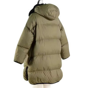 Chaqueta acolchada cortavientos de invierno verde personalizada al por mayor con capucha y cierre de cremallera de talla grande estilo formal característica transpirable - Product Image 4