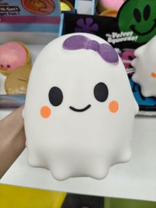 Nouveauté 2026 : Lot de 24 jouets sensoriels anti-stress géants en TPR souple en forme de fantôme, avec boîte personnalisée, pour enfants et adultes, cadeau d'Halloween, expédié depuis notre entrepôt aux États-Unis. - Product Image 2