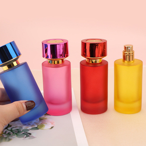 Vente flash - Flacon de parfum vide en verre cylindrique simple de 50 ml pour l'emballage de cosmétiques - Product Image 5