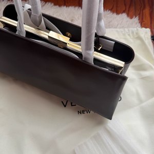 [Automne 2026 Nouvelle Arrivée] Sac fourre-tout à bandoulière simple, style selle, <span class=keywords><strong>de</strong></span> luxe léger, texture vintage, simplicité urbaine, sac <span class=keywords><strong>de</strong></span> niche à porter sous le bras - Product Image 6