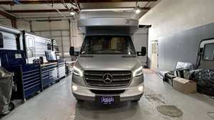 VENTE RAPIDE  <span class=keywords><strong>Camping</strong></span>-<span class=keywords><strong>car</strong></span> Wi nne bago d'occasion 2023 - Product Image 3