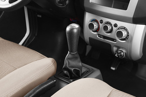 DFSK <strong>Truck</strong> C31Dongfeng Xiaokang Kei <strong>Cargo</strong> <strong>Truck</strong> <strong>Small</strong> Type 1.6L Gas Engine CE Certified Mini <strong>Truck</strong> 2/5 Seats - Product Image 6