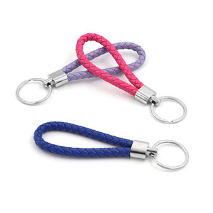 Venta al por mayor <span class=keywords><strong>de</strong></span> alta calidad hecho <span class=keywords><strong>a</strong></span> <span class=keywords><strong>mano</strong></span> colorido tejido llavero <span class=keywords><strong>de</strong></span> cuero - Product Image 2