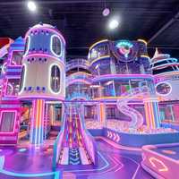 HELLO CAT - Aire de jeux intérieure écologique de style néon sur le thème de l'espace - Maison de jeux souple - Parc d'attractions - Toboggan lumineux - Piscine à balles