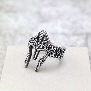 Bague pour homme en acier inoxydable de style rétro européen américain, casque de guerrier spartiate, masque, bijoux de style hip-hop, cadeau - Product Image 2